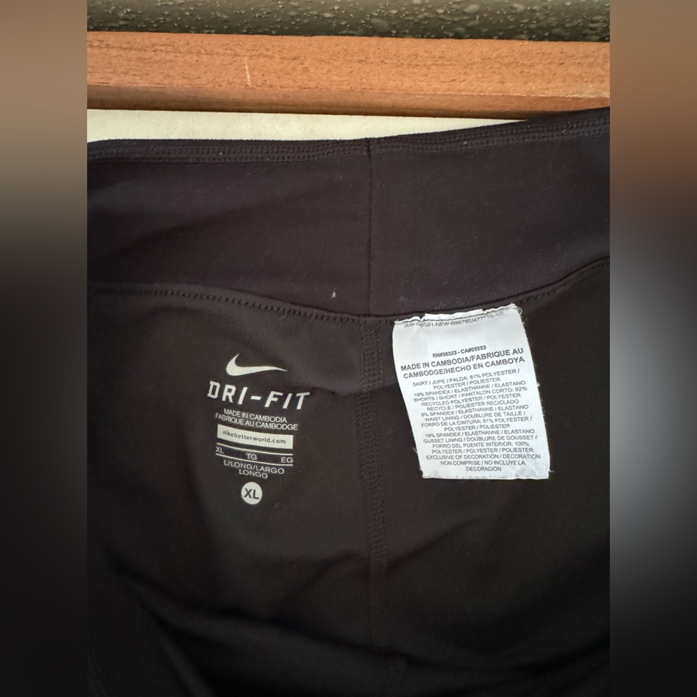 Nike Black Women's Athletic Skort with White Swoosh - Picture 2 of 4